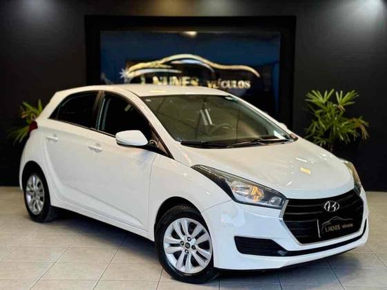 HYUNDAI HB20 1.6 COMFORT STYLE 16V FLEX 4P MANUAL